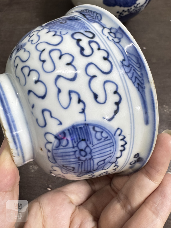清 青花狮子绣球纹碗一对 - 图10